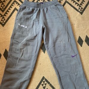 LeBrons James Sweatpants